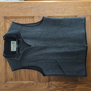 Stormy Kromer 80/20 Wool/Nylon Vest Black and Gray Size Women's L